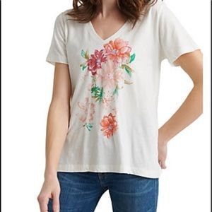 NWT Lucky Brand bouquet V neck Tee Shirt